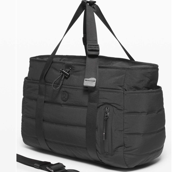 ❗️NWT❗️| Lululemon | Dash All Day Duffel. - Picture 3 of 9